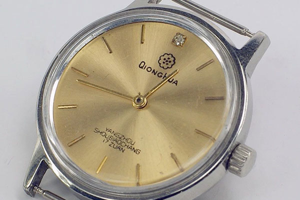 老式琼花手表回收价格最高有多少