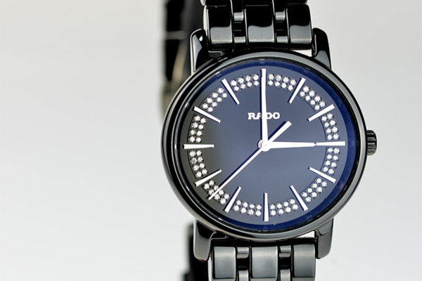 买来30000元的石英手表回收价格是多少
