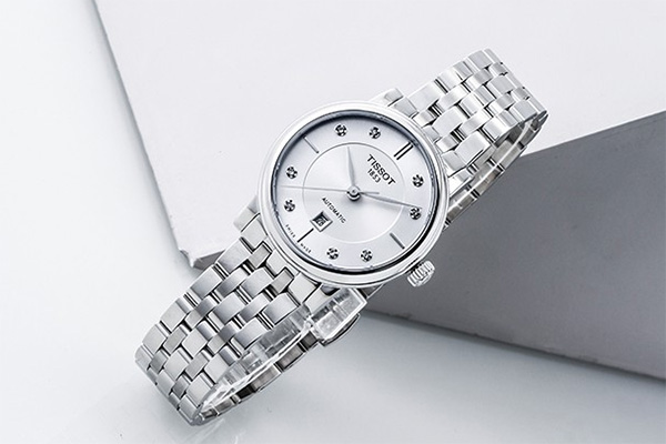 天梭售价2000元的手表回收价格多少