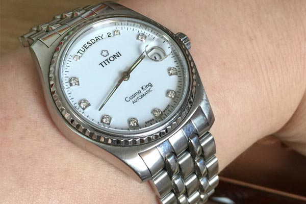 瑞士梅花手表回收价格表准确吗