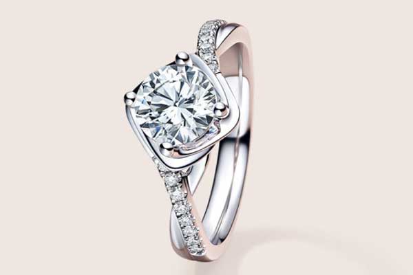 5W买的钻石戒指现在能回收变卖多少钱