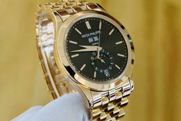 二手手表回收卖多少钱 都和哪些因素有关联