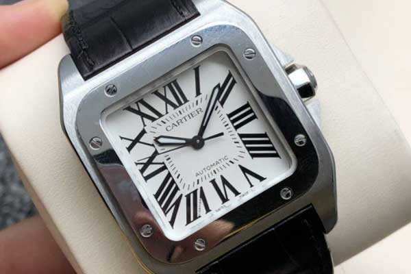 新买的卡地亚手表专卖店回收吗