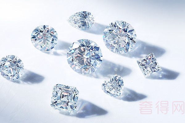 翡翠和钻石哪个回收价高 选择渠道很重要