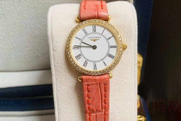 专卖店里面卖2000块的手表有回收吗