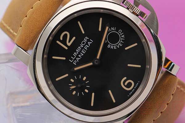 知名的沛纳海手表回收一般多少钱