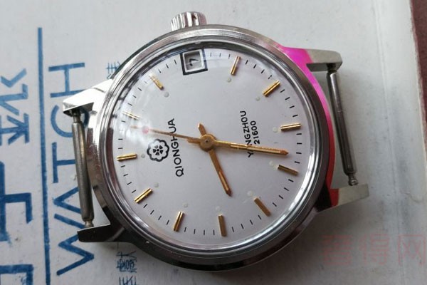 老式琼花手表回收价格最高有多少
