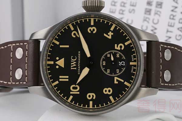 IWC3631081手表回收多少钱和什么有关