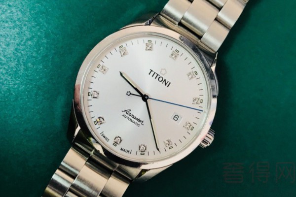 老titoni手表回收价格受什么因素影响