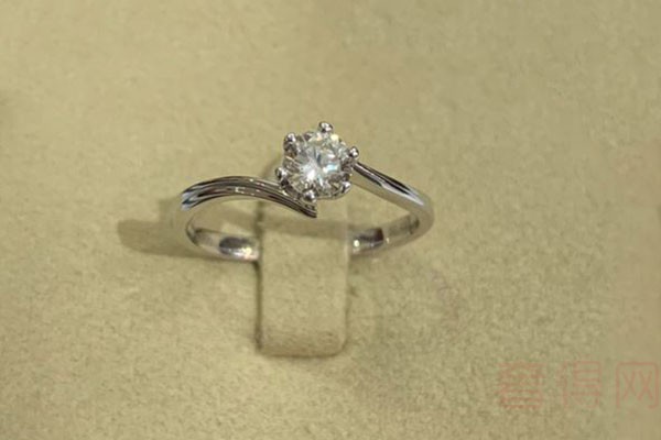 二手钻石戒指回收能卖多少钱一个因何决定