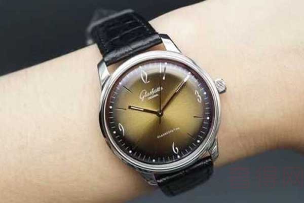 二手格拉苏蒂手表回收出售需要注意什么