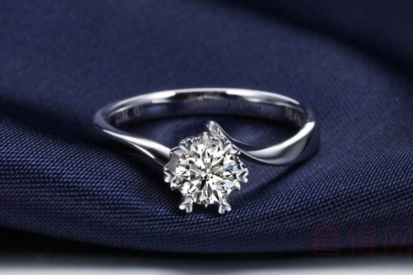 铂金带钻石戒指回收多少钱 何处能高效变现
