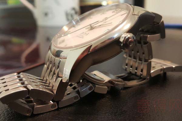欧米茄8500机芯的手表回收价位怎么样