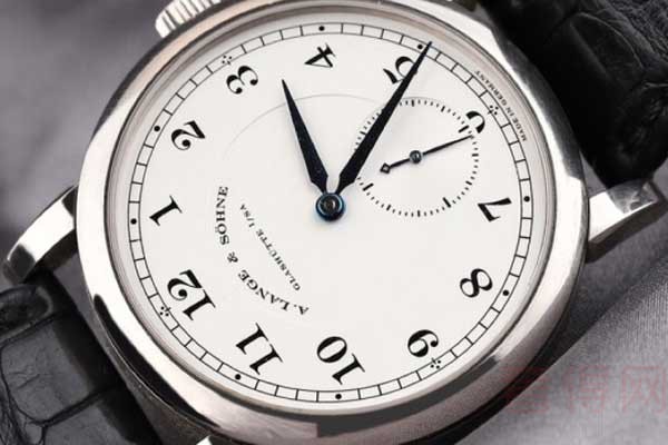 有进行维修过的朗格手表可以回收吗